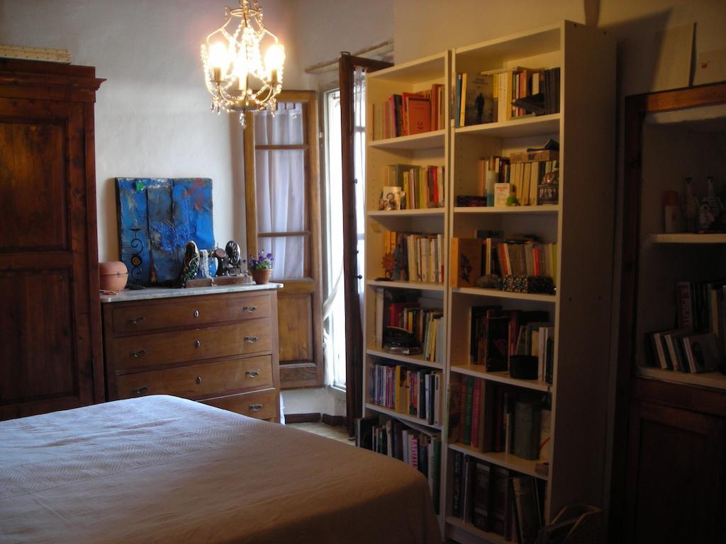 Apartament La Casa Di Dina Castelmuzio Pokój zdjęcie